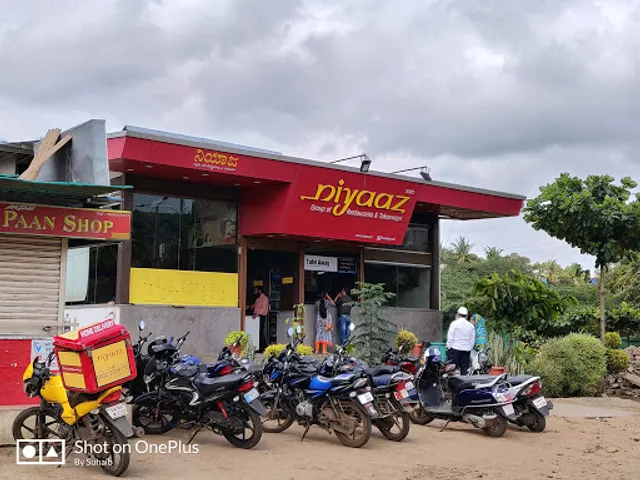 Niyaaz Restaurant, Gokak