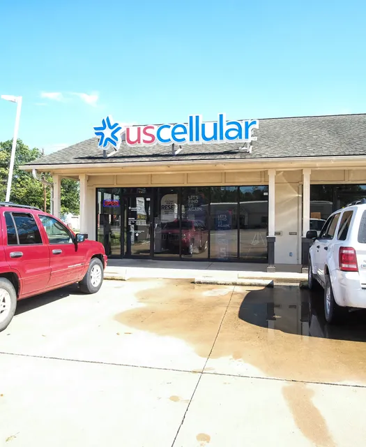 Authorized Retailer UScellular & T-Mobile