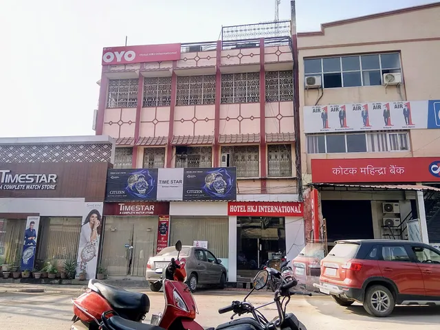 OYO 1379 Hotel HKJ International