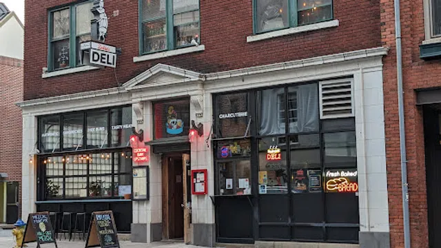 Zella's Deli & Restaurant