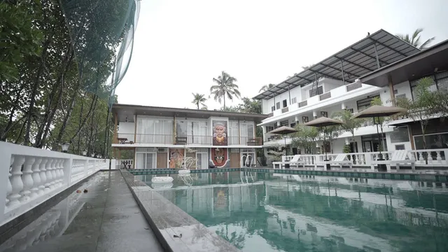 Lake view resort cherai beach