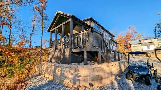 Cabins at Camp Margaritaville RV Resort Lanier Islands