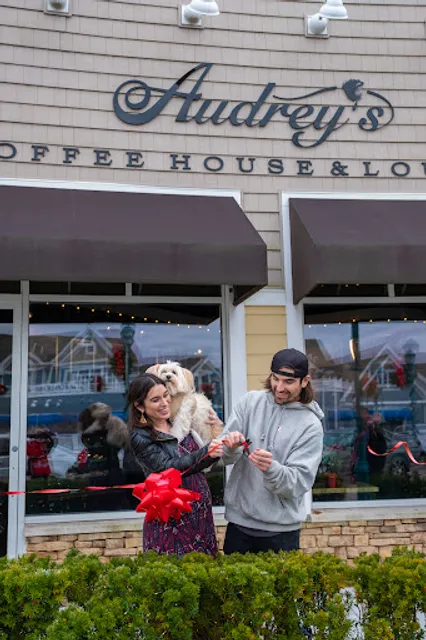 Audrey’s Coffee House & Lounge