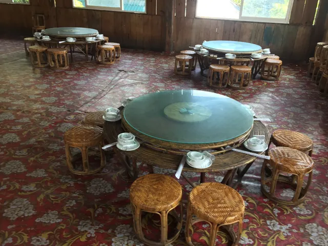 Myanmar Food & Coffee Shop