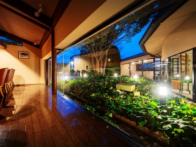 ホテル イオ アルフェラッツ