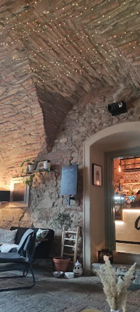 Cuvée Wine shop & Coffee