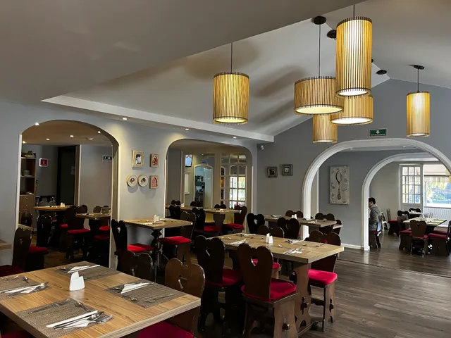 Yanuba Restaurante Santa Bárbara