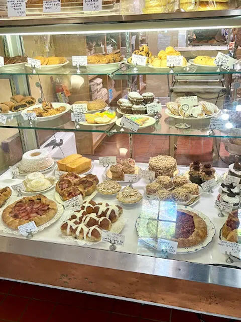 Downtown Bakery & Creamery