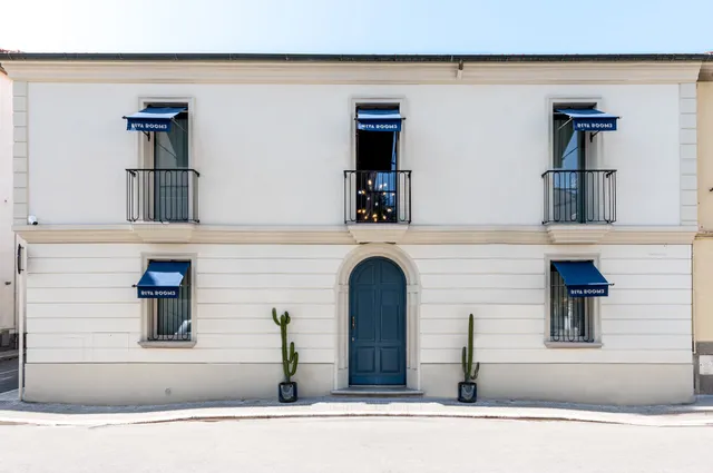 Riva Rooms