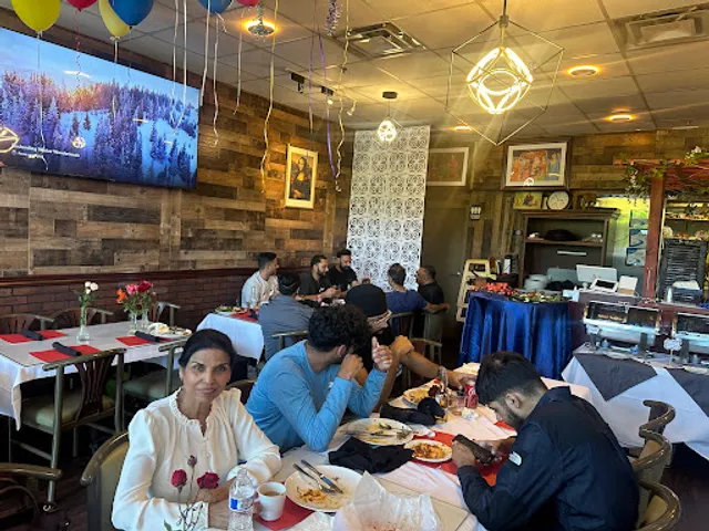 Mehfil Restaurant & Bar - Sterling