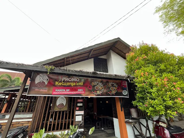Warung Mak Kundil