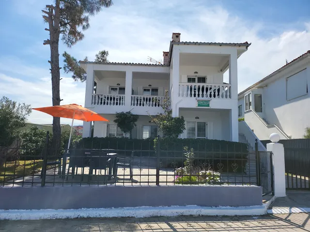 Nik BeachApartments Pefkchori