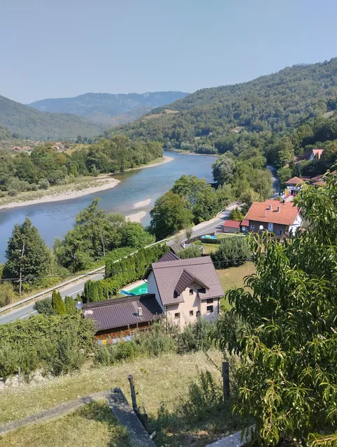 Krivi vir, Pravo mesto