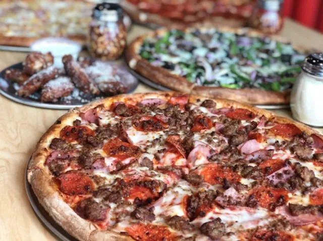 Pizza Patrón Woodlawn