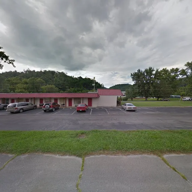 Smoky Mountain Lodge