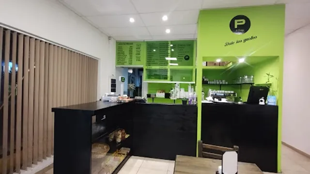 Lo de Nina Cafeteria - Panaderia