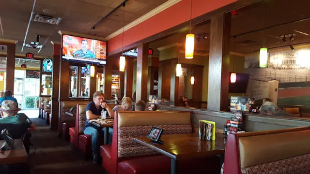 Applebee's Grill + Bar