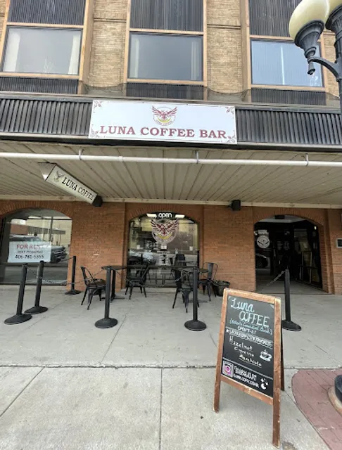 Luna Coffee Bar
