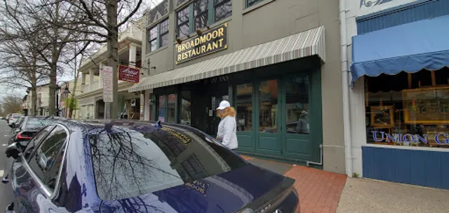 Broadmoor Restaurant