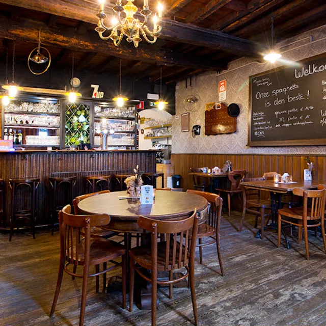 Café Het Belofte Land