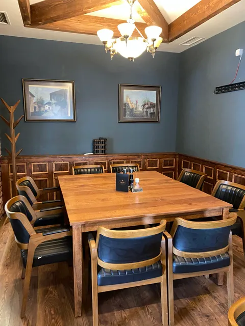 Tracks Family Restaurant