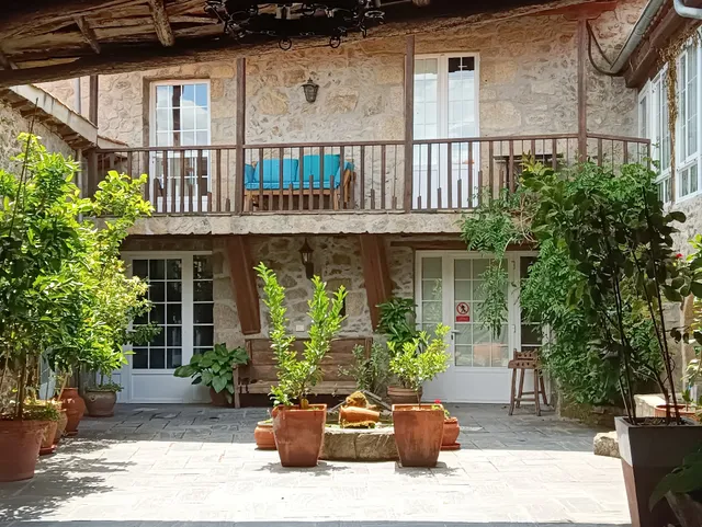 Casa Dos Muros, Ribeira Sacra, Galicia