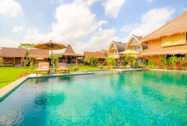 Canggu Wooden Green Paradise