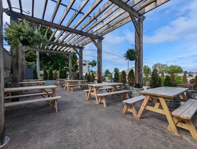 JBC's Portside Garden Bar + Kitchen