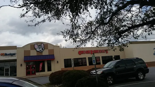 Chuck E. Cheese