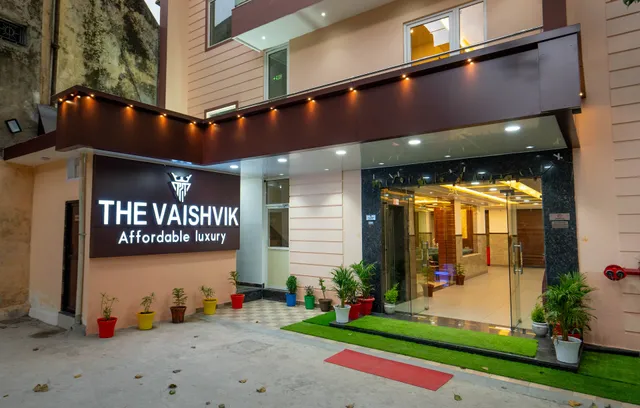 Hotel The Vaishvik