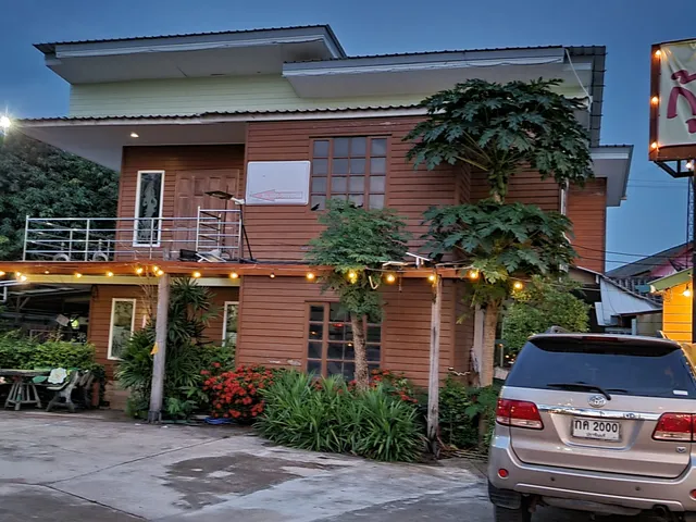 Ausgust Riverside Resort