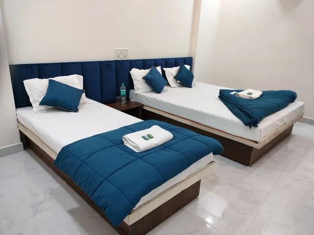 Rudransh Guest House