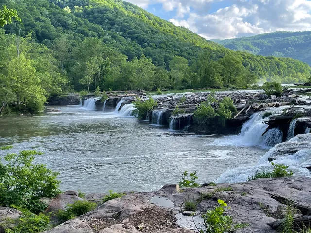 Sandstone Falls Overlook.