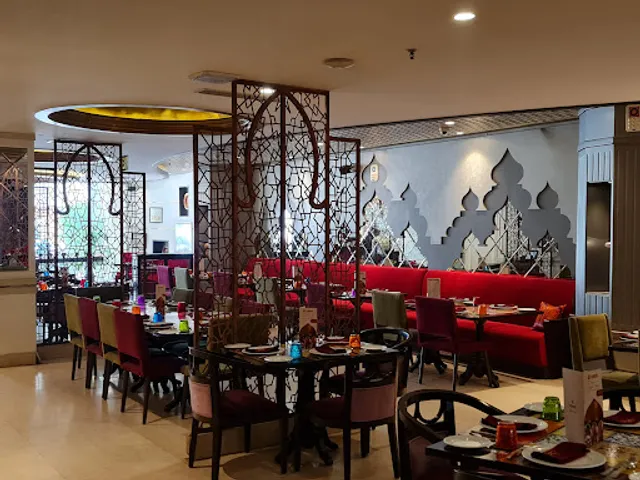 Karim's Gallery On Mg