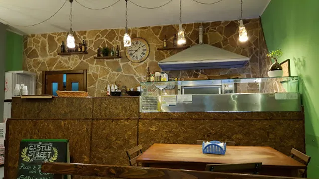 Castle Street - The Original - Pizzeria