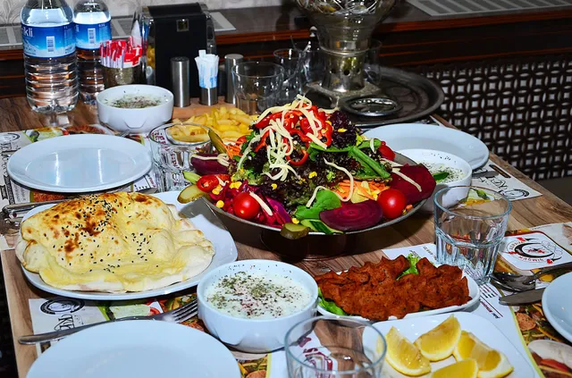 ŞİMŞEK ASPAVA MİTHATPAŞA şb.