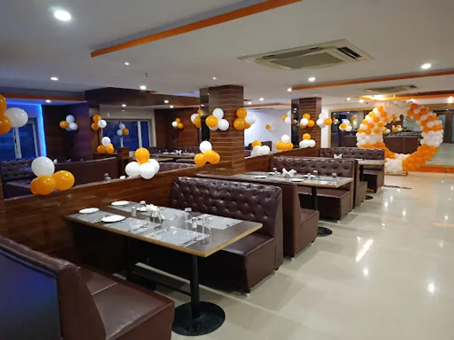 Retro Pub and Resto Bar