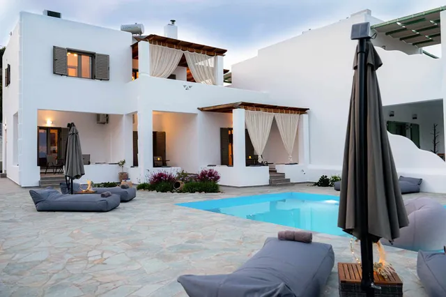 Sea & Sun Luxury Apartments