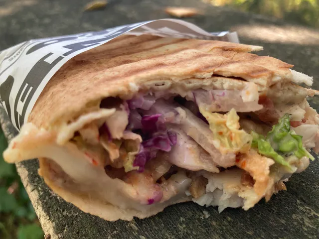 Syty Łowca kebab & LodY