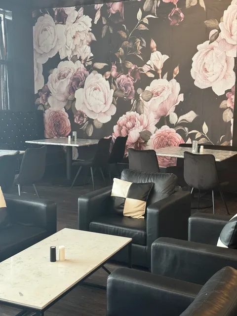 The Smoking Chic Cafe