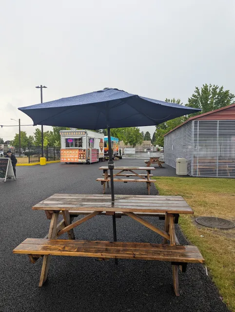 Chop Chop Food Carts Pod