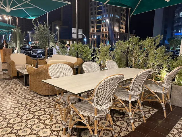 Khabrieh Lebanese Restaurant - خبرية مطعم لبناني