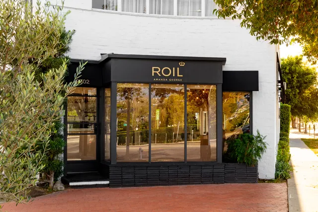 ROIL Salon