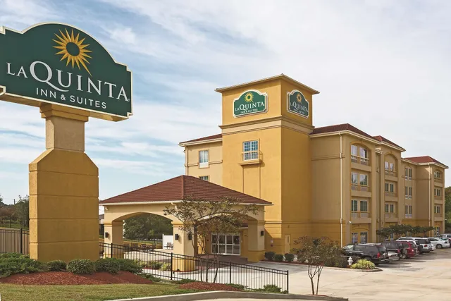 La Quinta Inn & Suites by Wyndham Tupelo