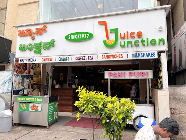 Juice Junction