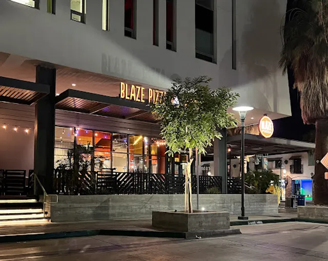 Blaze Pizza