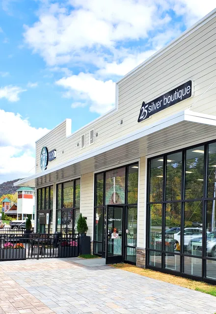25 Silver Boutique - Lake George US9, NY