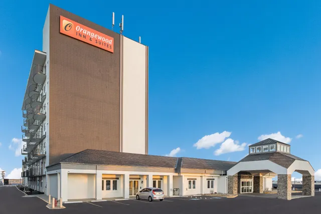 Orangewood Inn & Suites Kansas City Airport