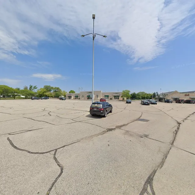 Applewood Mall Shopping Center