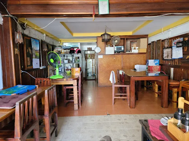 Komma Pub & Restaurant